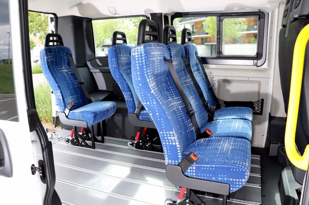 minibus tpmr citroen modulis 10 intérieur avec vue sur sièges